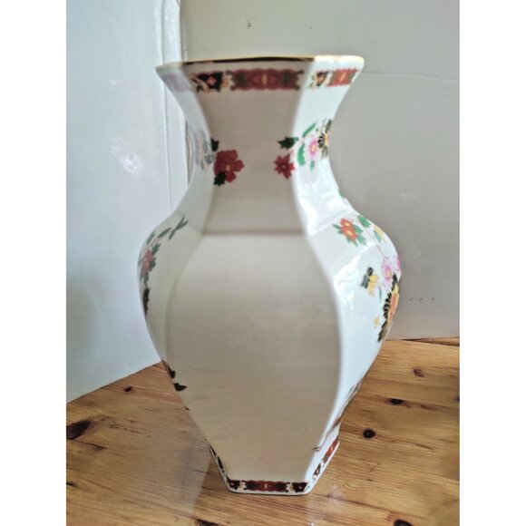 Vintage Large "The Bonair" Staffordshire England Vase 12 1/2" Tall - Picture 4 of 12